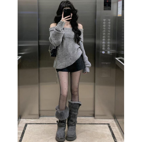 2025秋冬新款慵懶風寬松一字肩針織衫女灰色毛衣洋氣時髦露肩上衣