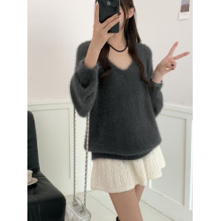 復古咖色V領水貂絨套頭毛衣女秋冬高級感寬松慵懶軟糯針織衫上衣