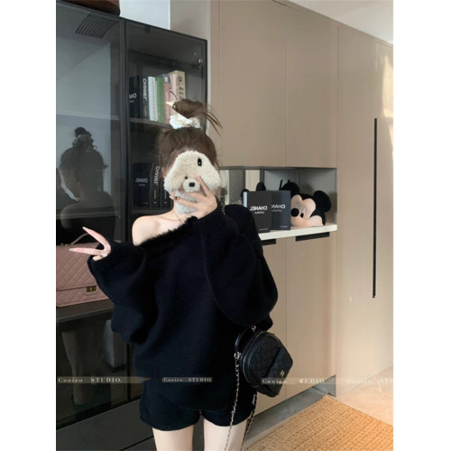 美拉德毛絨拼接斜領露肩毛衣女秋冬獨特慵懶松弛感寬松洋氣針織衫