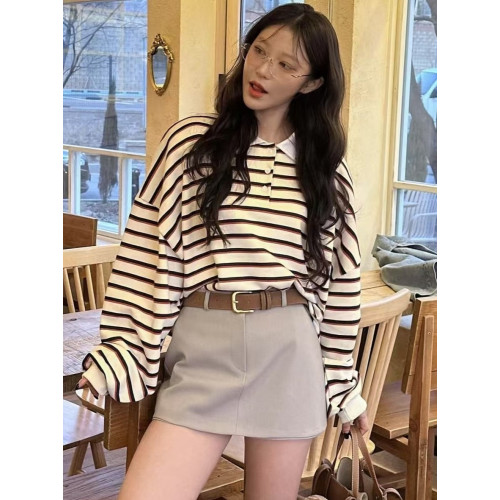 2025新款翻領系釦薄款衛衣女時尚洋氣寬松百搭小個子多巴胺上衣潮