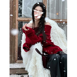 聖誕紅色一字肩毛衣女秋冬2025新款高級感針織內搭打底衫露肩上衣