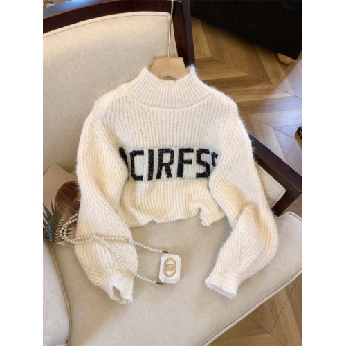 美拉德穿搭高領套頭短款毛衣女秋季季小個子寬松軟糯海馬毛針織衫