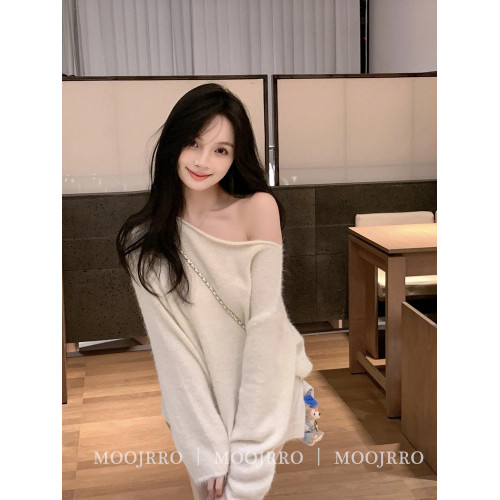 斜肩浣熊絨套頭毛衣女秋季寬松慵懶風高級感氣質一字肩針織衫上衣