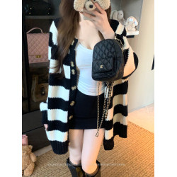 PPHOME黑白條紋V領毛衣女秋季寬松慵懶風休閒針織開衫設計感外套