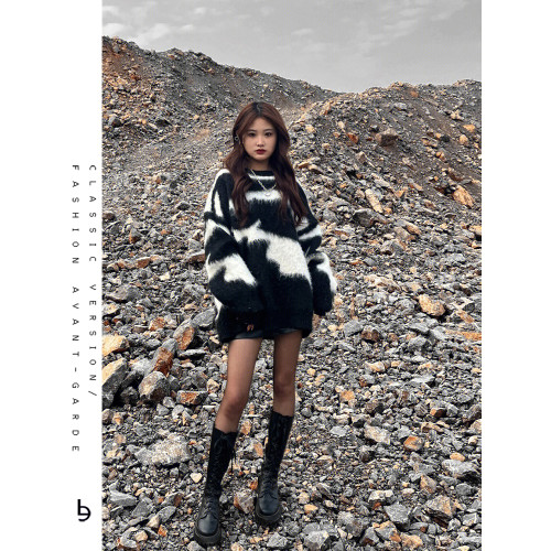 日系慵懶風不規則條紋寬松水貂毛衣高級感oversize甜颯風針織衫潮 日系慵懶風不規則條紋寬松水貂毛衣高級感oversize甜颯風針織衫潮