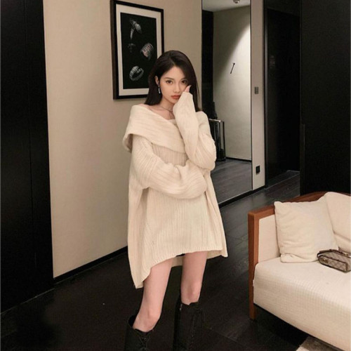 聖誕氛圍感穿搭露肩上衣一字肩長款大毛衣秋冬女慵懶風高級感寬松 聖誕氛圍感穿搭露肩上衣一字肩長款大毛衣秋冬女慵懶風高級感寬松