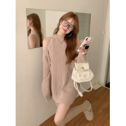 純欲辣妹慵懶風露肩毛衣女秋冬法式寬松掛脖小心機中長款針織上衣