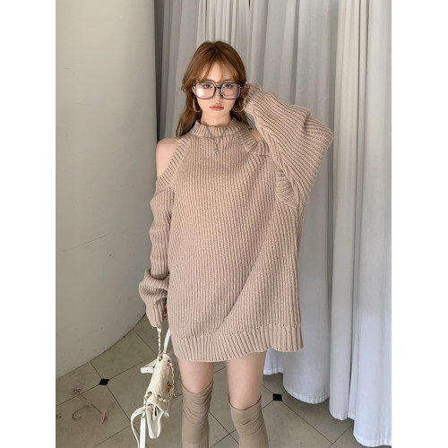 純欲辣妹慵懶風露肩毛衣女秋冬法式寬松掛脖小心機中長款針織上衣 純欲辣妹慵懶風露肩毛衣女秋冬法式寬松掛脖小心機中長款針織上衣