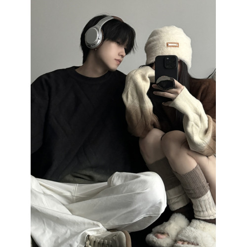 2023新款秋冬情侶裝高級感小衆ins漸變網紅毛衣慵懶風韓版針織衫 2023新款秋冬情侶裝高級感小衆ins漸變網紅毛衣慵懶風韓版針織衫