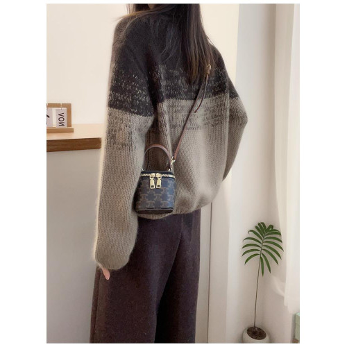 秋冬小個子新款圓領網紅女寬松加厚時尚顯瘦羊絨針織毛衣打底衫潮