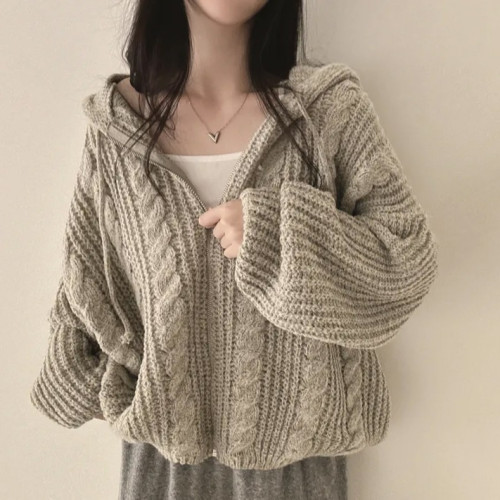 連帽毛衣外套女寬松慵懶風復古麻花日系減齡針織開衫韓版秋冬上衣 連帽毛衣外套女寬松慵懶風復古麻花日系減齡針織開衫韓版秋冬上衣