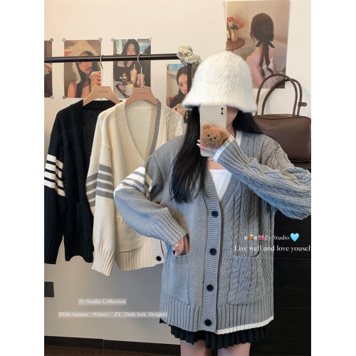 kumikumi學院風小衆減齡氣質長袖毛衣開衫女冬季顯瘦百搭chic上衣