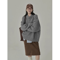 秋冬季寬松慵懶風純色圓領套頭白色復古外穿內搭針織衫加厚毛衣女