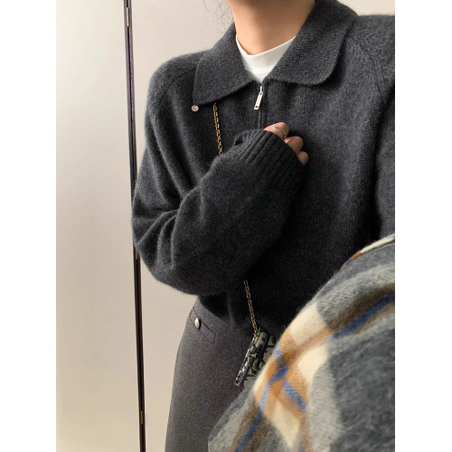 秋冬簡約半拉鍊polo翻領灰色浣熊絨毛衣女內搭針織衫加厚羊毛外穿 秋冬簡約半拉鍊polo翻領灰色浣熊絨毛衣女內搭針織衫加厚羊毛外穿