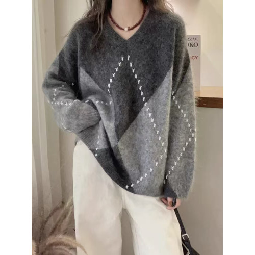 慵懶高級感灰色菱格毛衣女秋冬大碼胖mm寬松軟糯針織衫超好看上衣