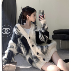 2025秋冬新款慵懶風拼色v領毛衣開衫外套女加厚中長款針織衫上衣