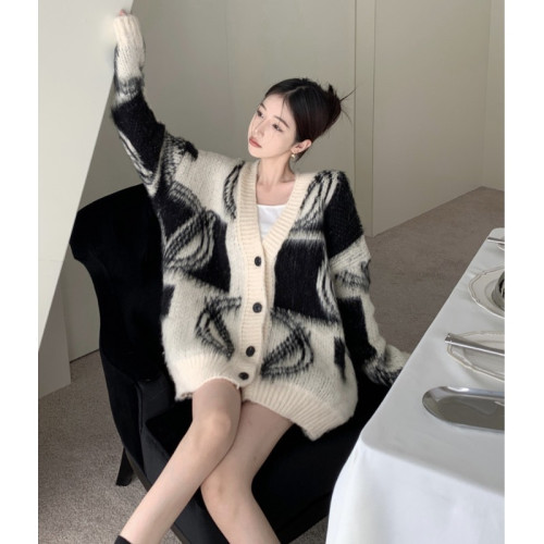 2025秋冬新款慵懶風拼色v領毛衣開衫外套女加厚中長款針織衫上衣 2025秋冬新款慵懶風拼色v領毛衣開衫外套女加厚中長款針織衫上衣