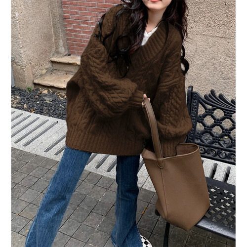 大碼胖MM慵懶風復古綠色麻花毛衣女秋冬慵懶軟糯V領百搭針織上衣