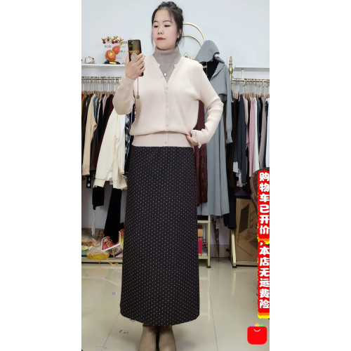 顯瘦不臃腫!高級感高領堆堆領假兩件竪坑條針織打底衫長60胸110 顯瘦不臃腫!高級感高領堆堆領假兩件竪坑條針織打底衫長60胸110