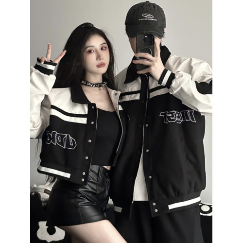 高級感春秋季美式潮牌棒球服外套女新款情侶小衆一長一短夾克上衣 高級感春秋季美式潮牌棒球服外套女新款情侶小衆一長一短夾克上衣