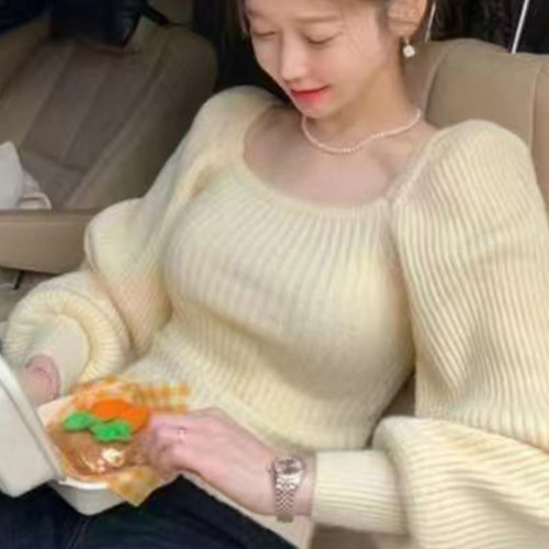 法式復古小資方領針織上衣女裝2024春秋新款燈籠袖別致毛衣打底衫
