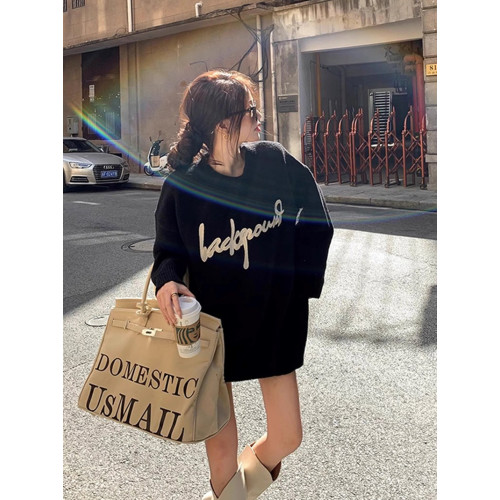 美式高級感中長款黑色毛衣女秋冬季加厚慵懶風寬松軟糯針織衫上衣 美式高級感中長款黑色毛衣女秋冬季加厚慵懶風寬松軟糯針織衫上衣