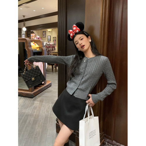 pusumede 頭號甜心 復古圓領麻花毛衣開衫外套女氣質針織衫上衣