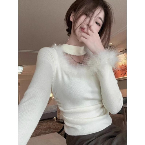 掛脖毛毛領打底毛衣針織衫女秋冬時尚內搭高級感修身顯瘦短款上衣