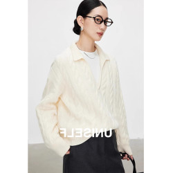 老錢風翻領咖色毛衣女曡穿上衣冬季設計感麻花低V領針織套頭內搭