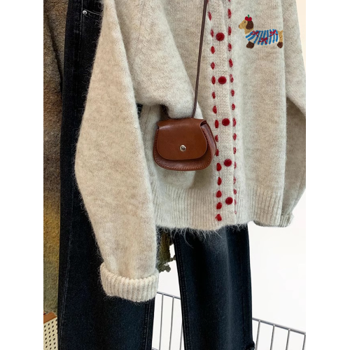 杏色小狗加厚圓領針織開衫女秋冬2025新款設計感外穿軟糯毛衣外套 杏色小狗加厚圓領針織開衫女秋冬2025新款設計感外穿軟糯毛衣外套