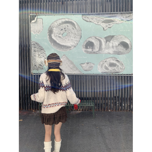 馨幫幫 慵嬾松弛感費爾島毛衣外套女秋冬季手工鉤花加厚針織開衫