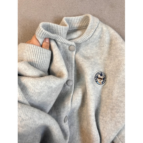 自畱款推薦~軟糯小熊刺綉毛衣外套女秋冬圓領外搭針織開衫上衣