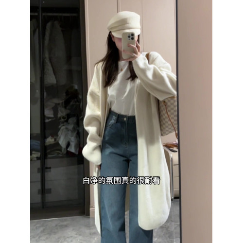 白色中長款浣熊絨毛衣外套女秋冬季加厚針織開衫外搭外穿羊絨大衣 白色中長款浣熊絨毛衣外套女秋冬季加厚針織開衫外搭外穿羊絨大衣