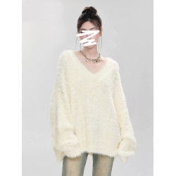 白色水貂絨V領套頭毛衣女秋冬季內搭軟糯慵懶風寬松馬海毛針織衫