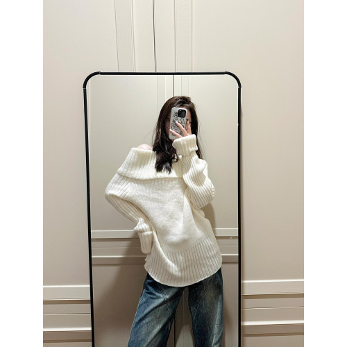 慵懶風白色一字肩毛衣女秋冬季2025新款內搭露肩針織韓系寬松上衣