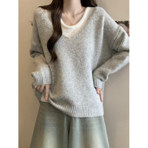 奶呼呼淺藍色V領針織衫軟糯毛衣女2025早秋裝大碼胖mm中長款上衣