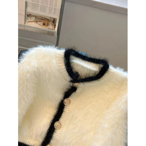 專櫃撤迴國際大牌剪標小香風海馬毛加厚毛衣女秋冬短款針織衫上衣