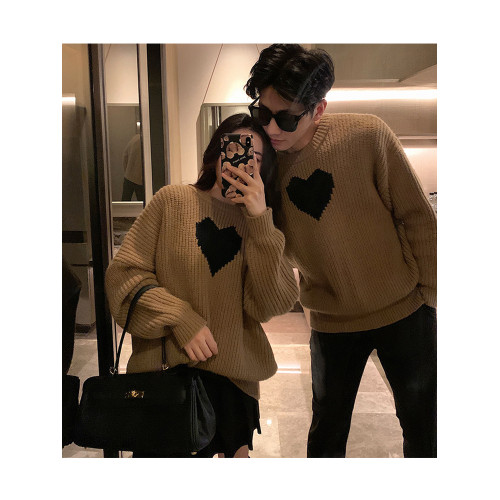 情侶裝秋季2025新款套頭圓領慵懶風愛心毛衣女寬松外穿針織衫上衣 情侶裝秋季2025新款套頭圓領慵懶風愛心毛衣女寬松外穿針織衫上衣