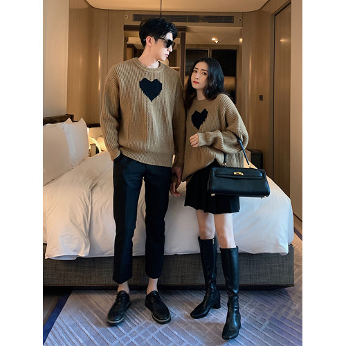 情侶裝秋季2025新款套頭圓領慵懶風愛心毛衣女寬松外穿針織衫上衣 情侶裝秋季2025新款套頭圓領慵懶風愛心毛衣女寬松外穿針織衫上衣