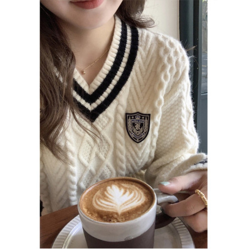 英倫學院風毛衣韓系溫柔小個子女V領2024秋冬新款針織上衣慵懶風