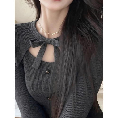 南油大牌女裝2025秋冬高級感上衣獨特漂亮灰色蝴蝶結領針織衫 南油大牌女裝2025秋冬高級感上衣獨特漂亮灰色蝴蝶結領針織衫