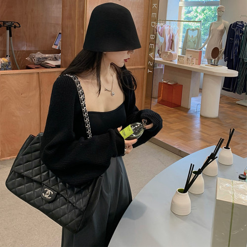 辣妹黑色設計感短款針織毛衣開衫女半截外搭坎肩罩衫披肩外套上衣 辣妹黑色設計感短款針織毛衣開衫女半截外搭坎肩罩衫披肩外套上衣