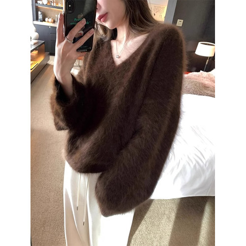 咖色v領仿水貂絨毛衣女秋冬軟糯慵懶風套頭針織衫高級感內搭上衣 咖色v領仿水貂絨毛衣女秋冬軟糯慵懶風套頭針織衫高級感內搭上衣