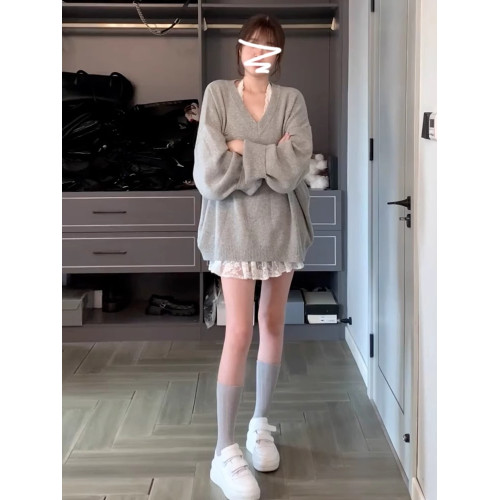 灰色慵懶風V領針織衫毛衣女早秋新款韓系寬松顯瘦高級感長袖上衣
