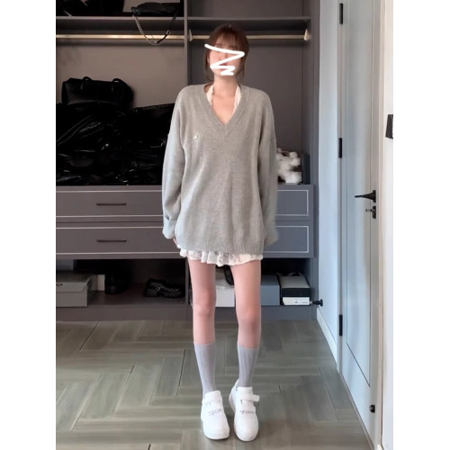 灰色慵懶風V領針織衫毛衣女早秋新款韓系寬松顯瘦高級感長袖上衣