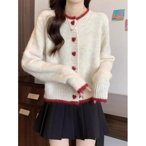 毛衣外套女2025春秋新款設計感拼色愛心紐釦針織開衫短款長袖上衣