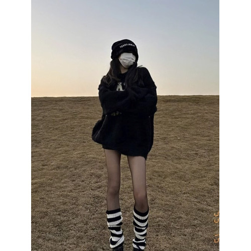 美式復古慵懶黑色馬海毛毛衣女秋冬加厚軟糯中長款高級感針織上衣