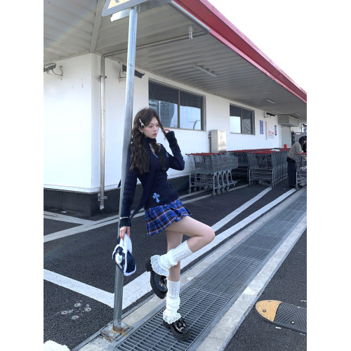 美式辣妹V領十字架毛衣女秋冬2025新款內搭打底針織衫設計感上衣