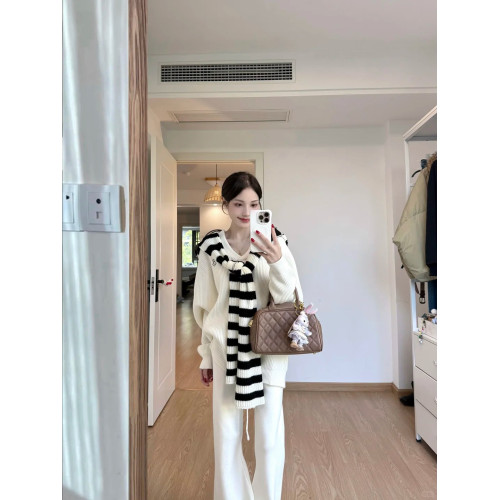 韓系撞色披肩白色毛衣女秋冬2025新款寬松慵懶松弛感穿搭針織上衣