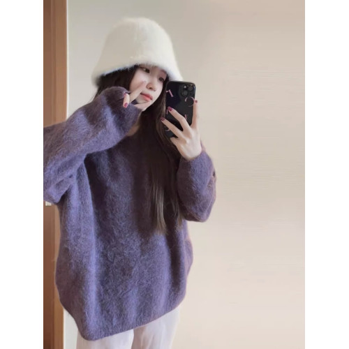 高級感浣熊絨紫色毛衣女秋冬軟糯加厚保暖馬海毛圓領氣質針織上衣